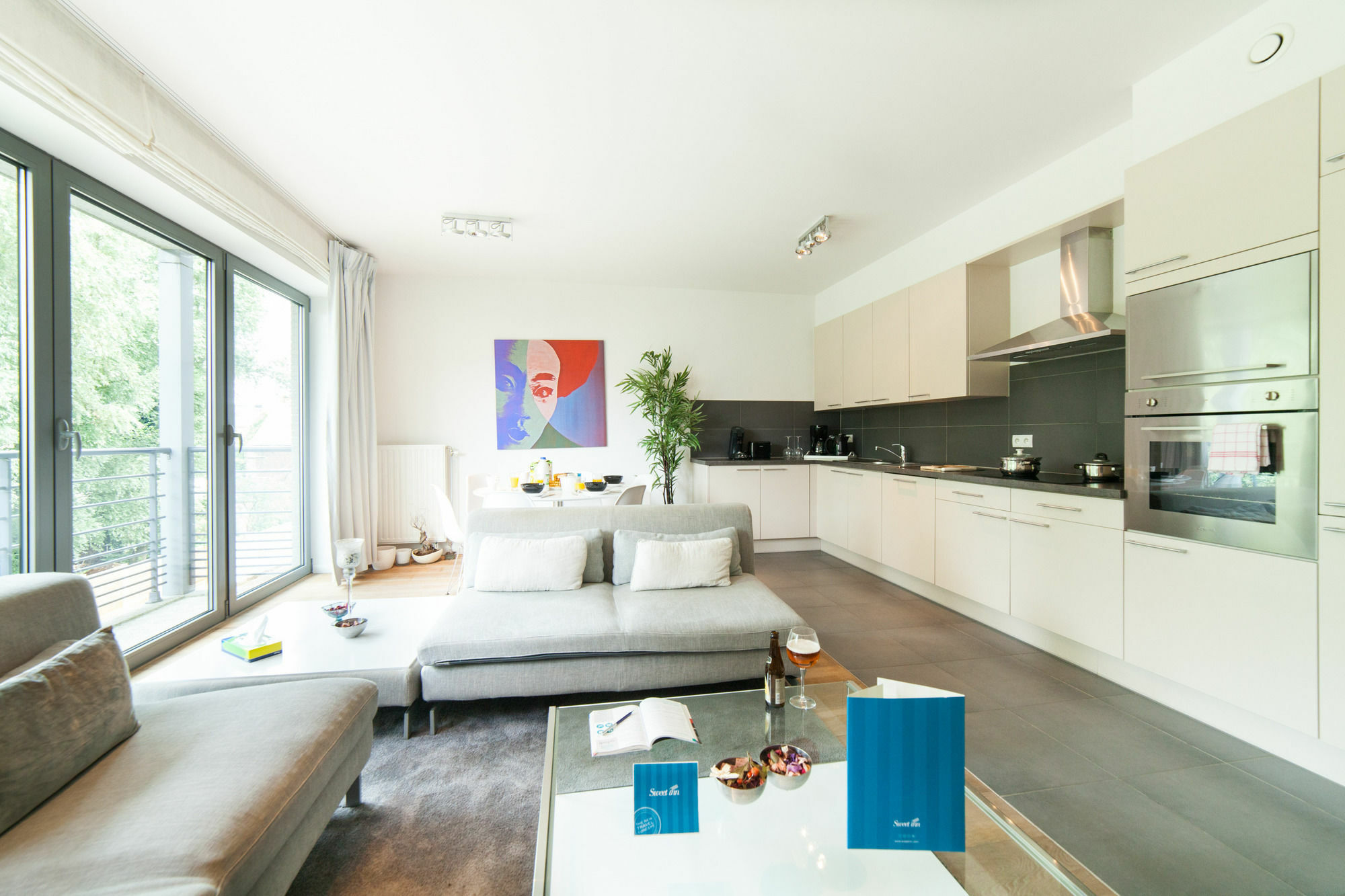 Sweet Inn Apartments - Germoir Брюссель Екстер'єр фото